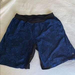 Mens Lululemon workout shorts, Size M